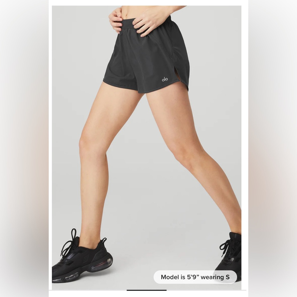 ALO yoga stride shorts